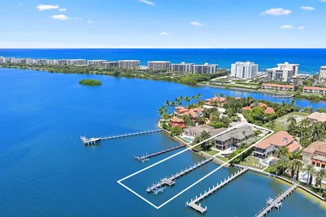 1207 N Atlantic Drive Lantana FL 33462
