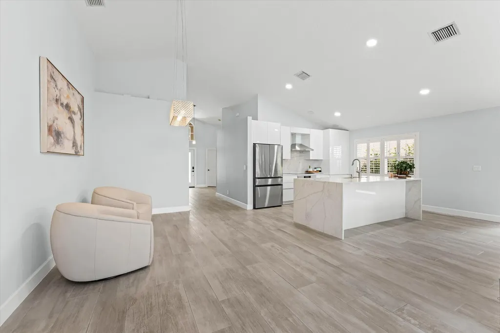 10112 Aqua Vista Way Boca Raton FL 33428