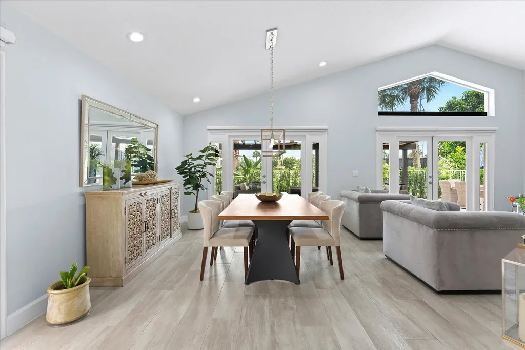 10112 Aqua Vista Way Boca Raton FL 33428
