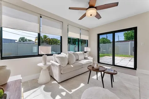 4550 NE 2nd Avenue Oakland Park FL 33334
