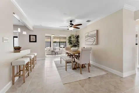 4550 NE 2nd Avenue Oakland Park FL 33334