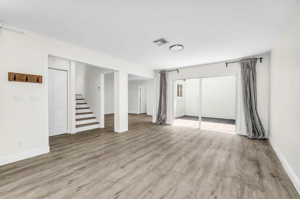 22300 Pineapple Walk Drive Boca Raton FL 33433