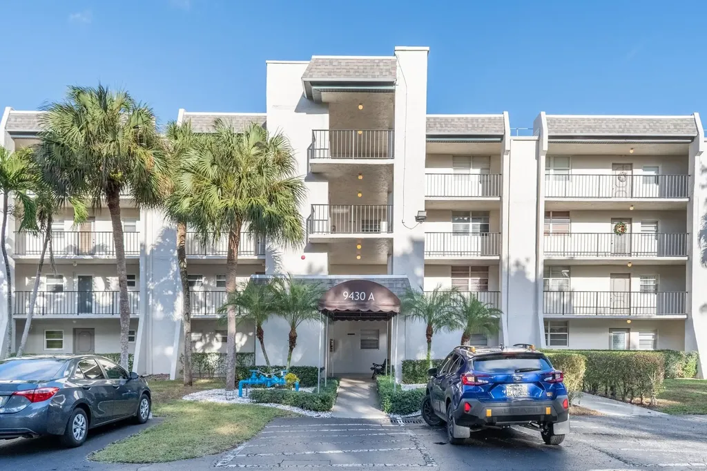 9430 Poinciana Place Davie FL 33324