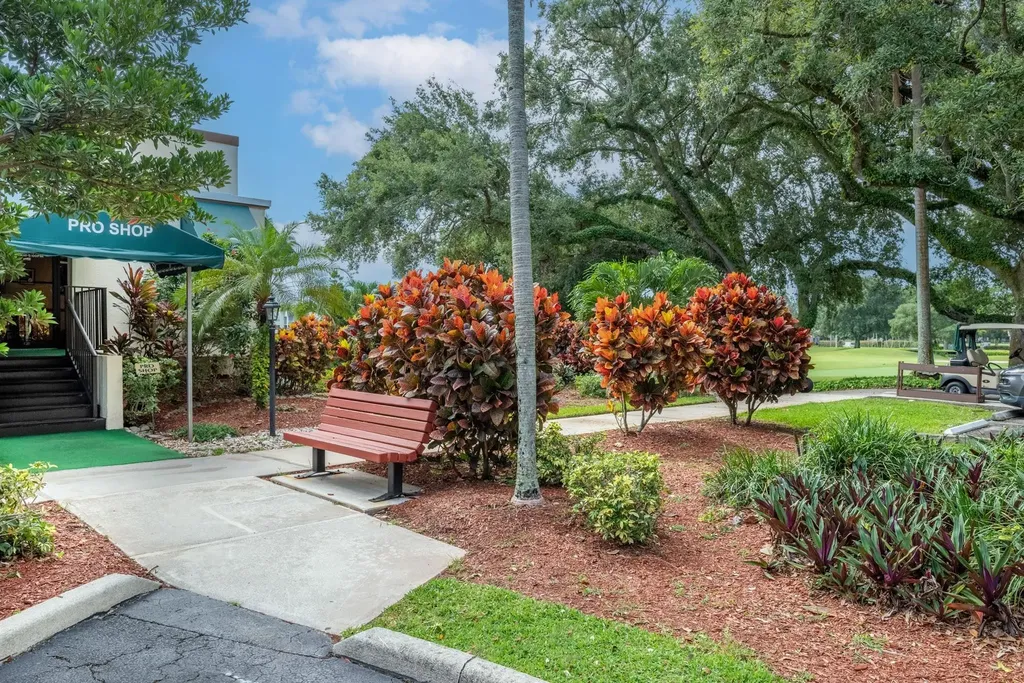 9430 Poinciana Place Davie FL 33324
