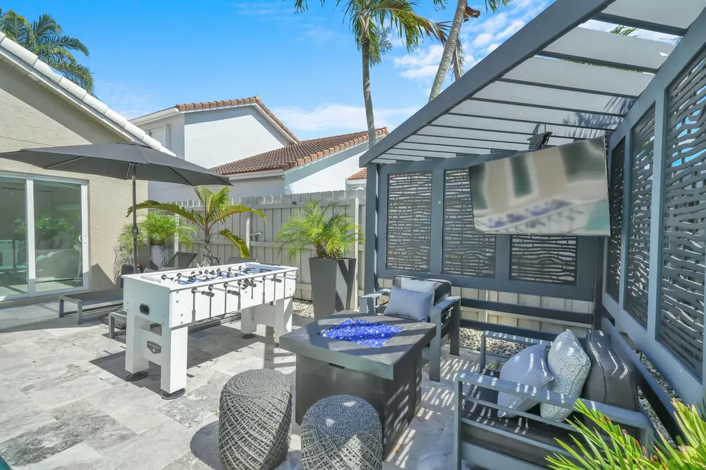 116 Cypress Cove Jupiter FL 33458