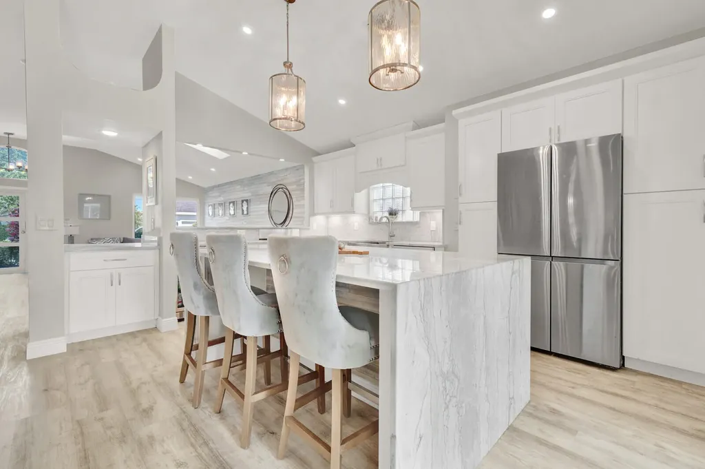 116 Cypress Cove Jupiter FL 33458