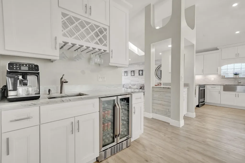 116 Cypress Cove Jupiter FL 33458