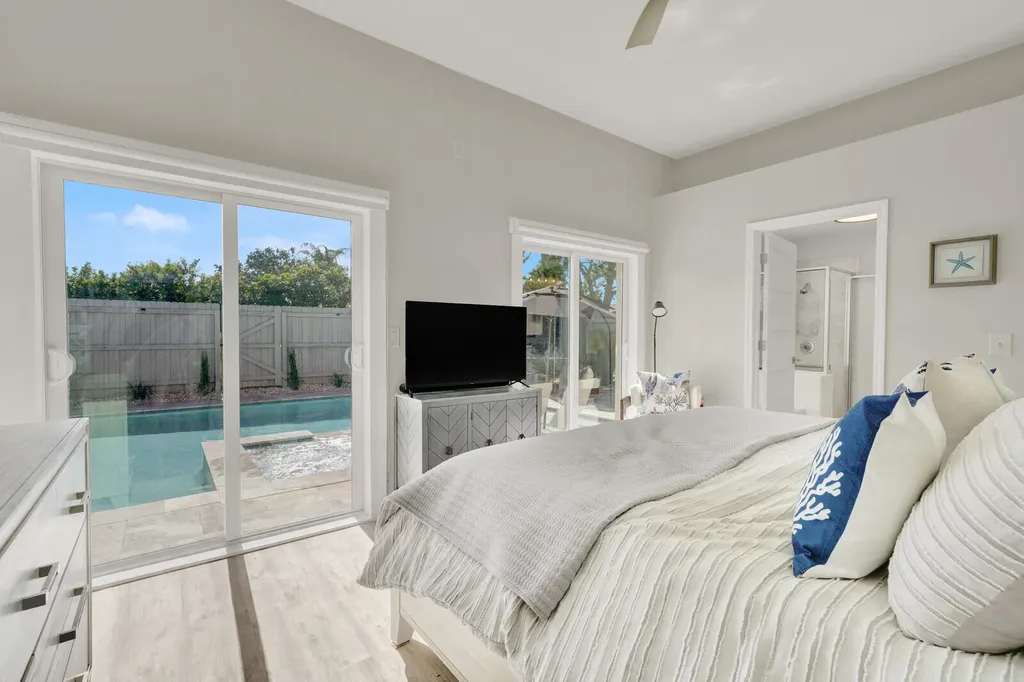 116 Cypress Cove Jupiter FL 33458