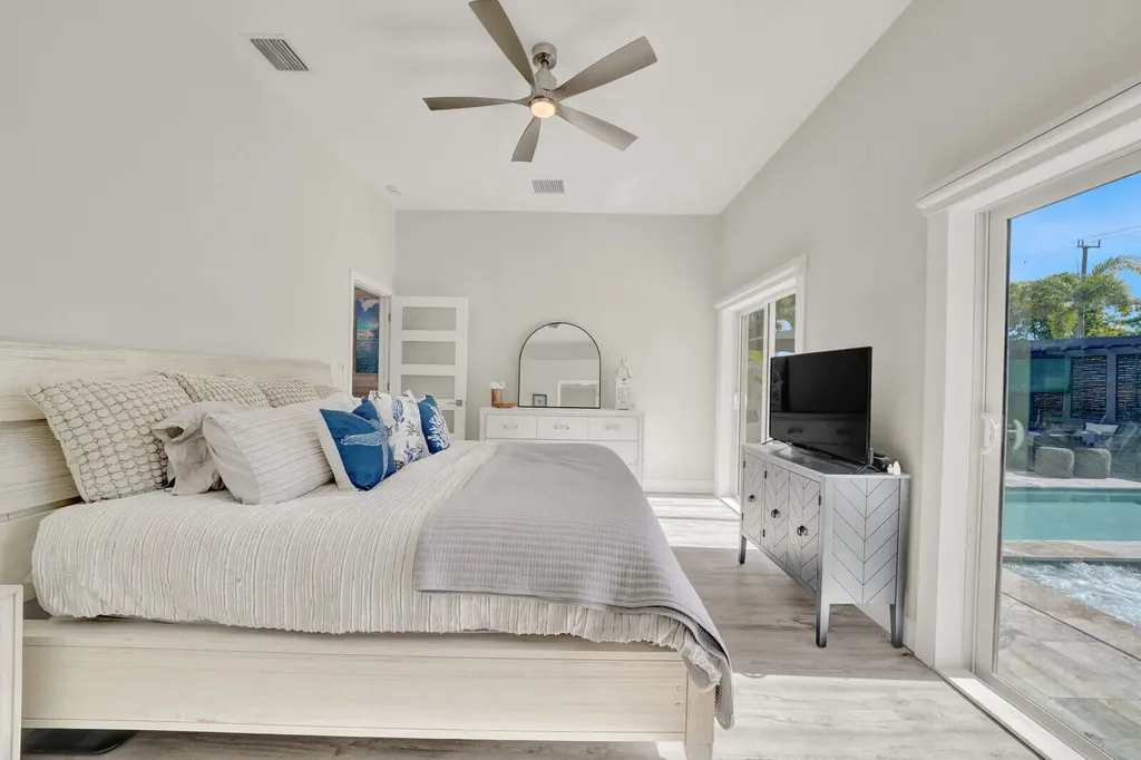 116 Cypress Cove Jupiter FL 33458