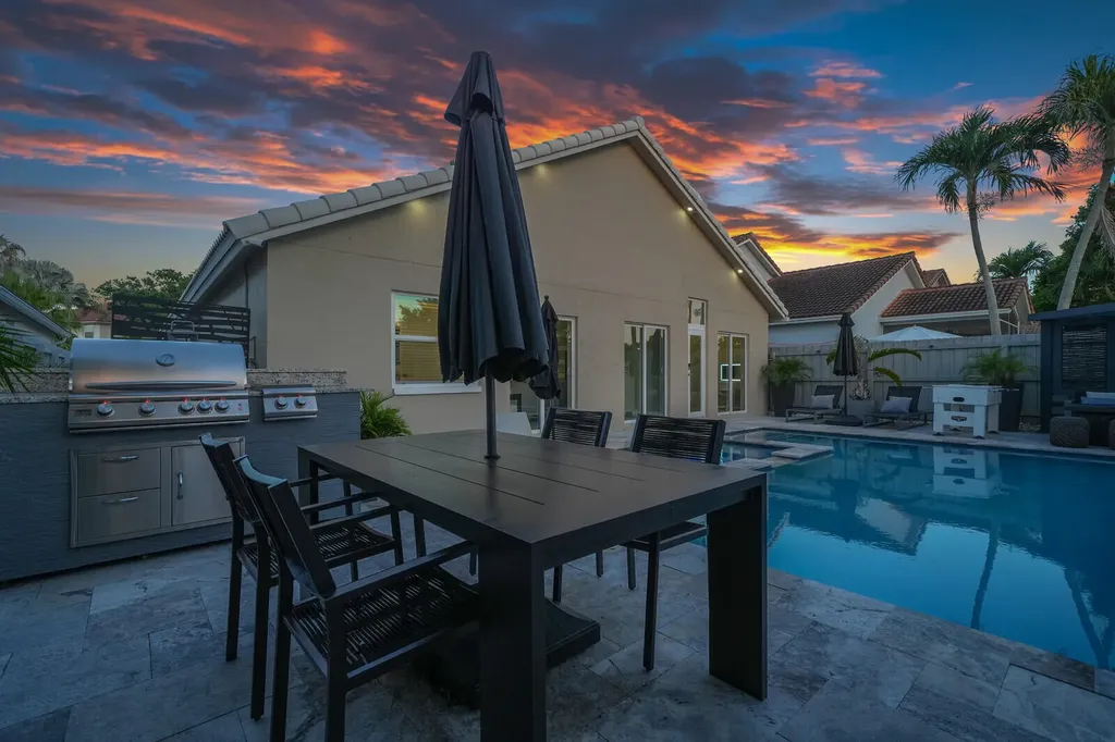 116 Cypress Cove Jupiter FL 33458