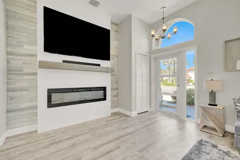 116 Cypress Cove Jupiter FL 33458
