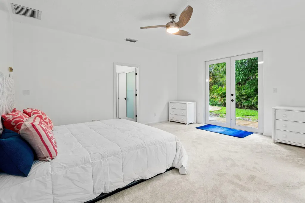 359 E Ocean Avenue Lantana FL 33462