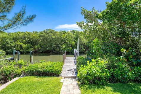 359 E Ocean Avenue Lantana FL 33462