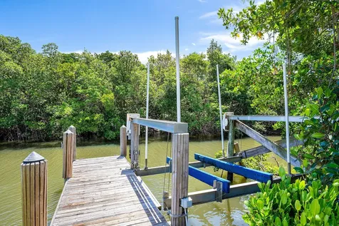 359 E Ocean Avenue Lantana FL 33462