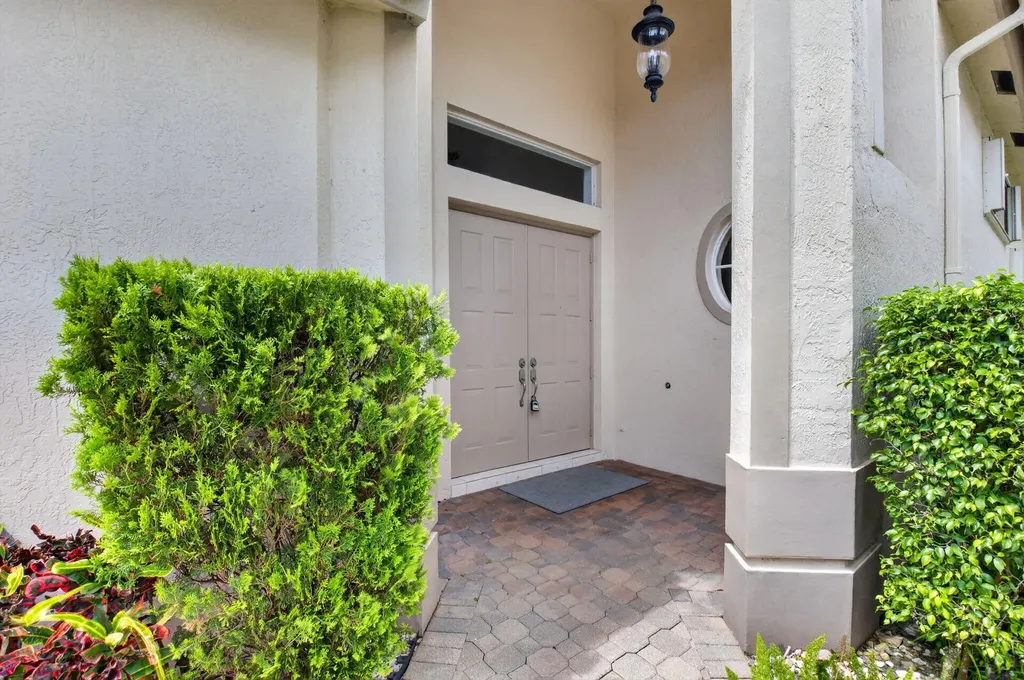 11585 Green Golf Lane Boynton Beach FL 33437