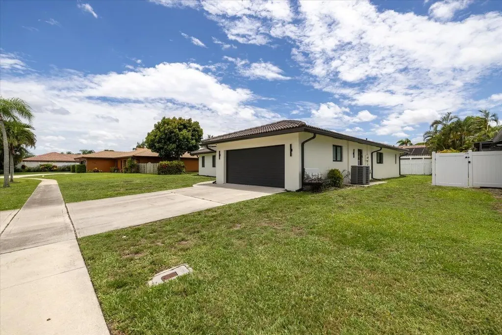 6897 Terra Tranquila Drive Boca Raton FL 33433