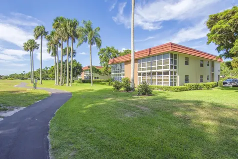 16 Vista Palm Lane Vero Beach FL 32962