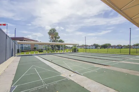 16 Vista Palm Lane Vero Beach FL 32962