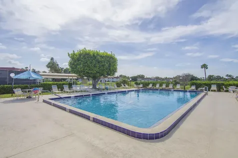16 Vista Palm Lane Vero Beach FL 32962