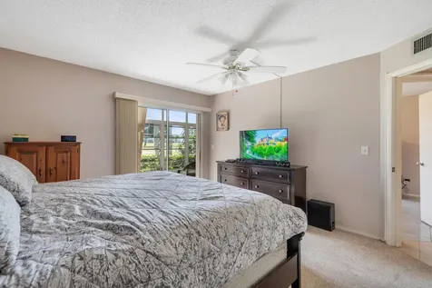 16 Vista Palm Lane Vero Beach FL 32962