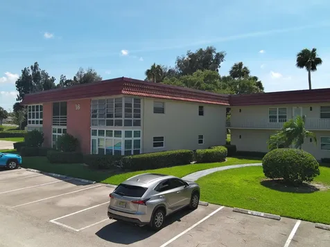 16 Vista Palm Lane Vero Beach FL 32962