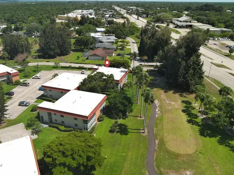 16 Vista Palm Lane Vero Beach FL 32962