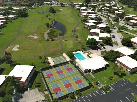 16 Vista Palm Lane Vero Beach FL 32962