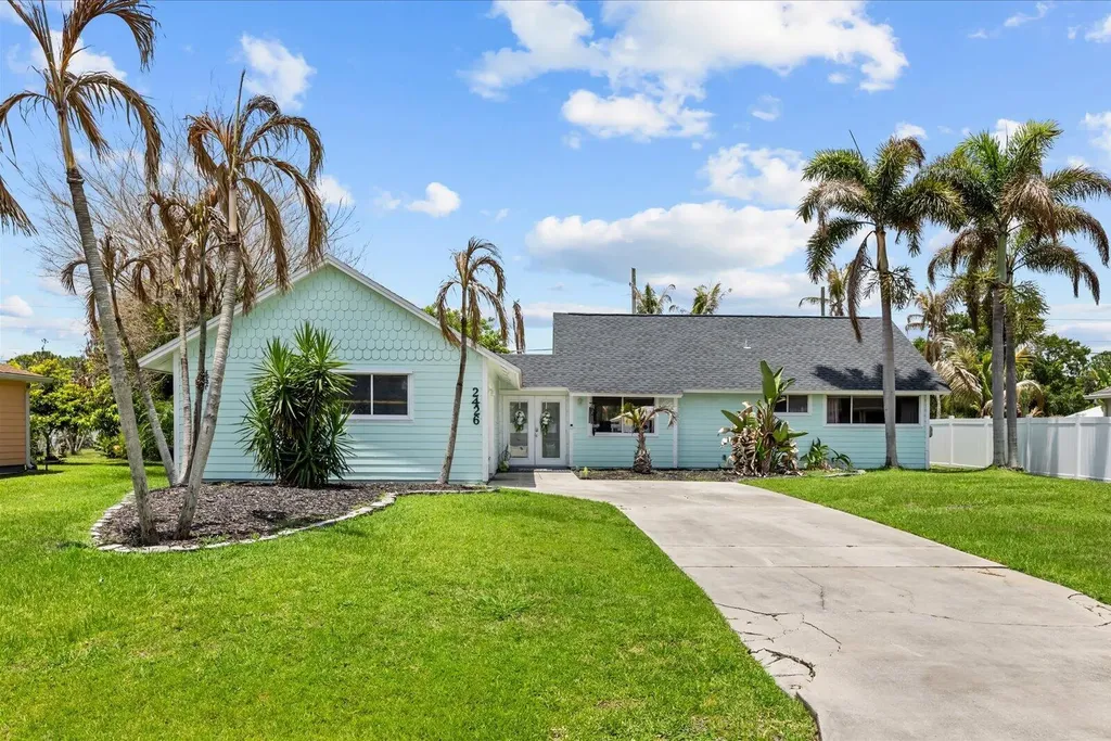 2426 SE Cooper Lane Port St Lucie FL 34984