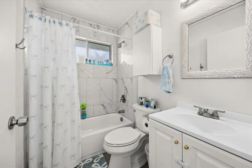 2426 SE Cooper Lane Port St Lucie FL 34984