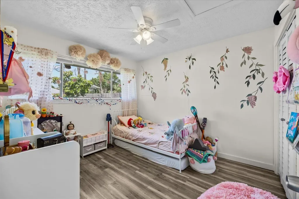 2426 SE Cooper Lane Port St Lucie FL 34984