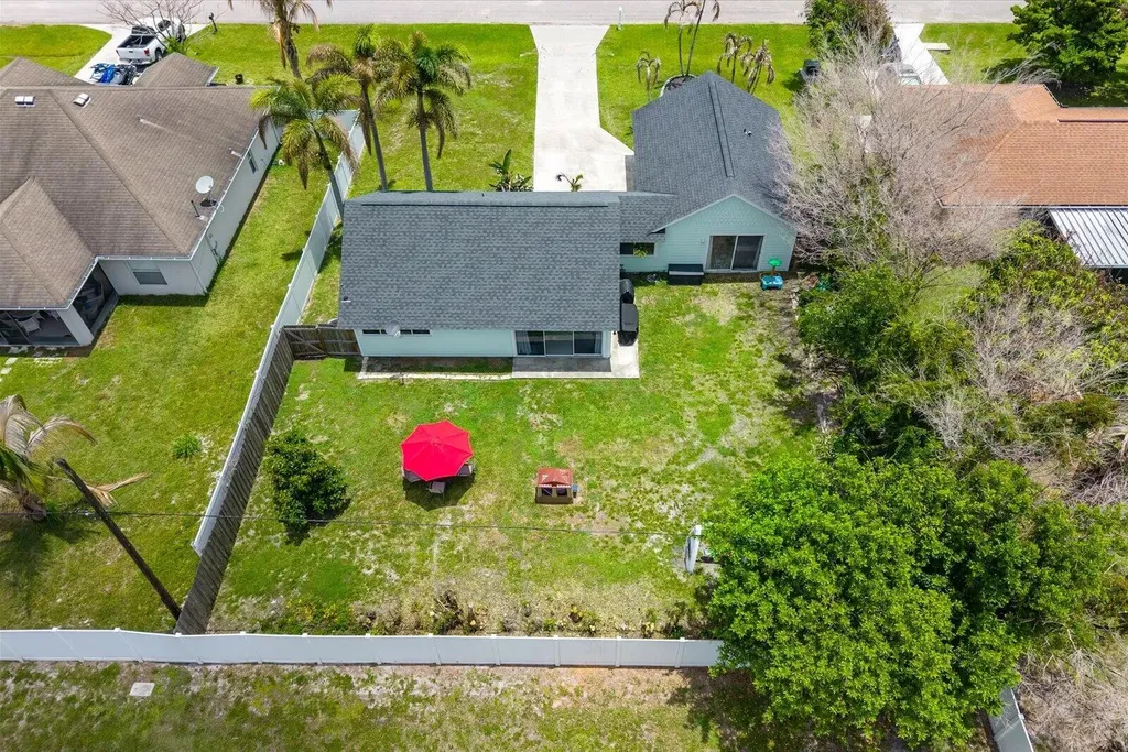 2426 SE Cooper Lane Port St Lucie FL 34984