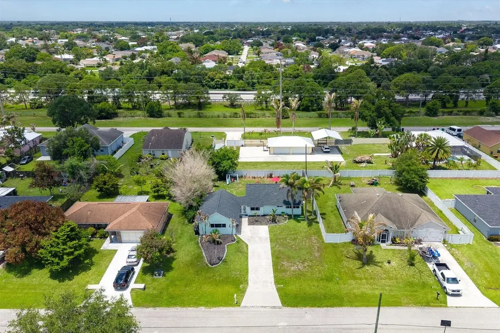 2426 SE Cooper Lane Port St Lucie FL 34984
