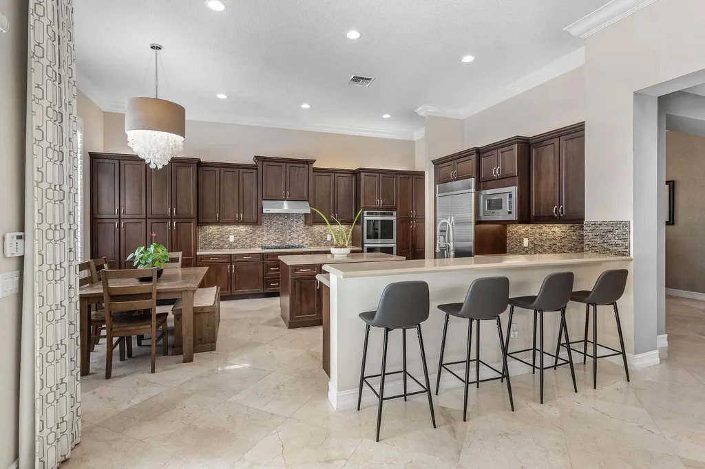 8658 Lewis River Road Delray Beach FL 33446