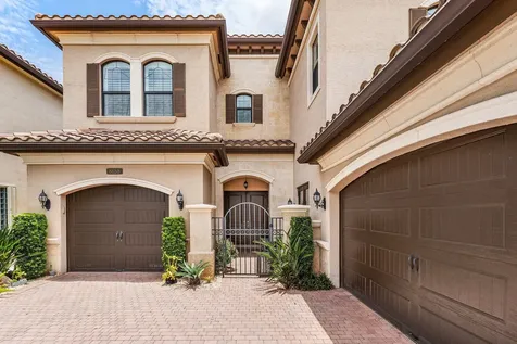 8658 Lewis River Road Delray Beach FL 33446