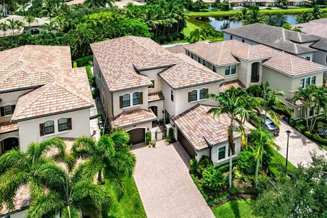 8658 Lewis River Road Delray Beach FL 33446
