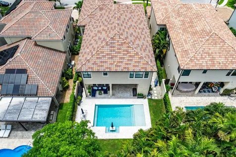 8658 Lewis River Road Delray Beach FL 33446