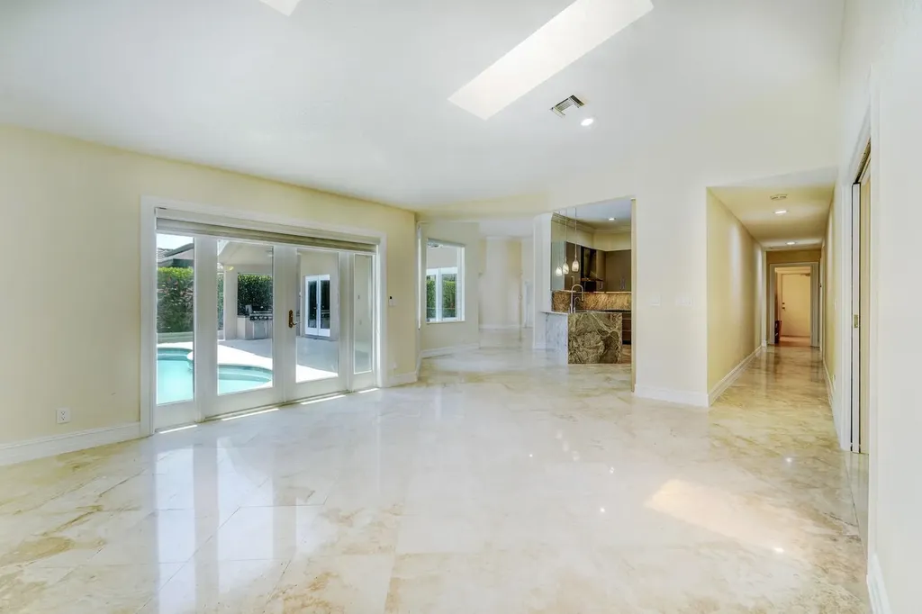 11999 Classic Drive Coral Springs FL 33071