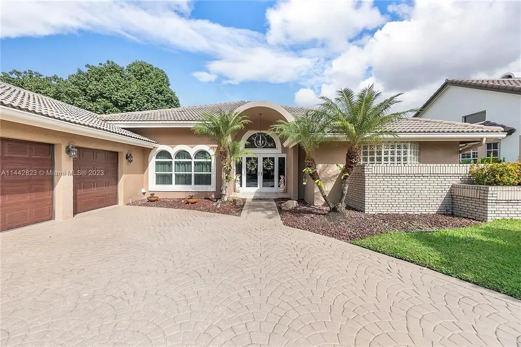 11999 Classic Drive Coral Springs FL 33071