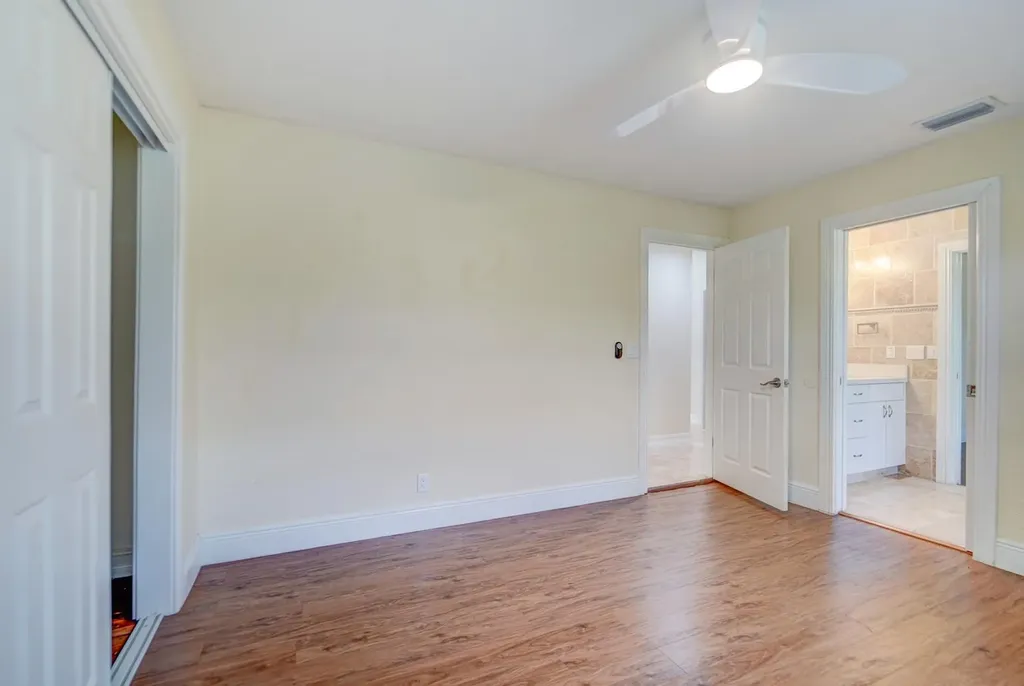 11999 Classic Drive Coral Springs FL 33071