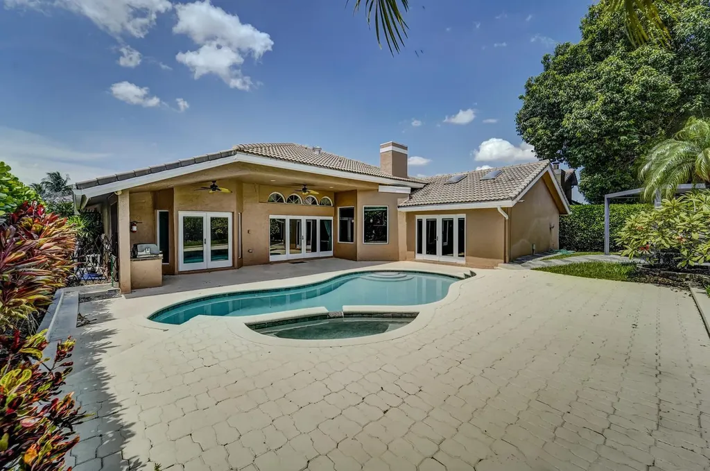 11999 Classic Drive Coral Springs FL 33071