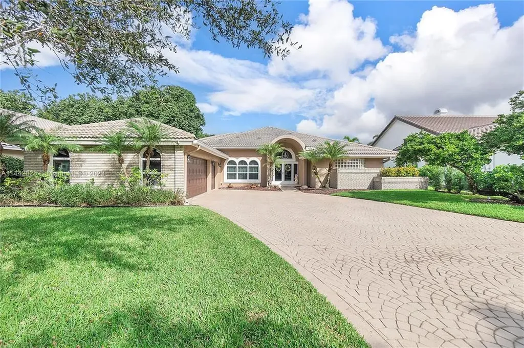 11999 Classic Drive Coral Springs FL 33071