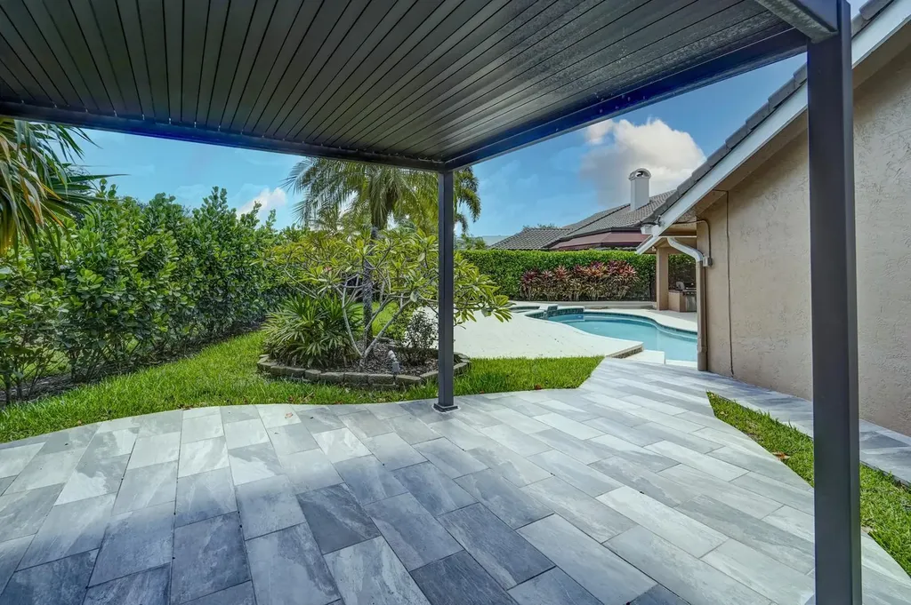 11999 Classic Drive Coral Springs FL 33071