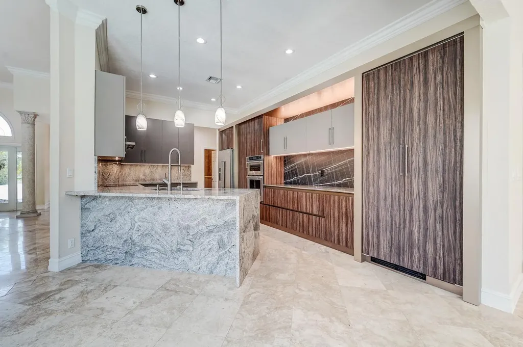 11999 Classic Drive Coral Springs FL 33071
