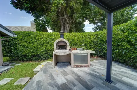 11999 Classic Drive Coral Springs FL 33071