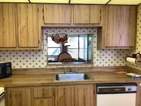7650 W Mcnab Road Tamarac FL 33321