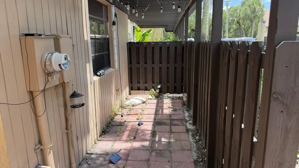 1114 NW 79th Drive Plantation FL 33322