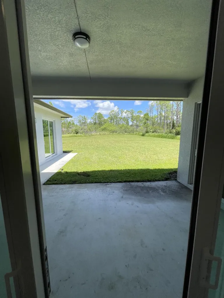 8036 Spendthrift Lane Port St Lucie FL 34986
