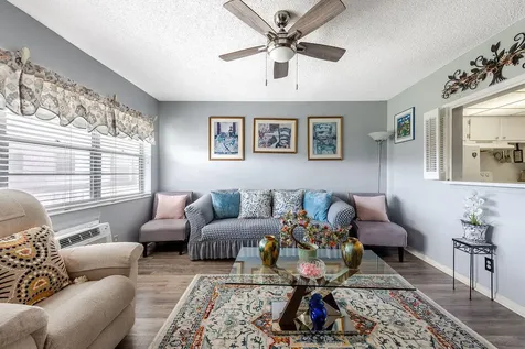 393 Windsor West Palm Beach FL 33417