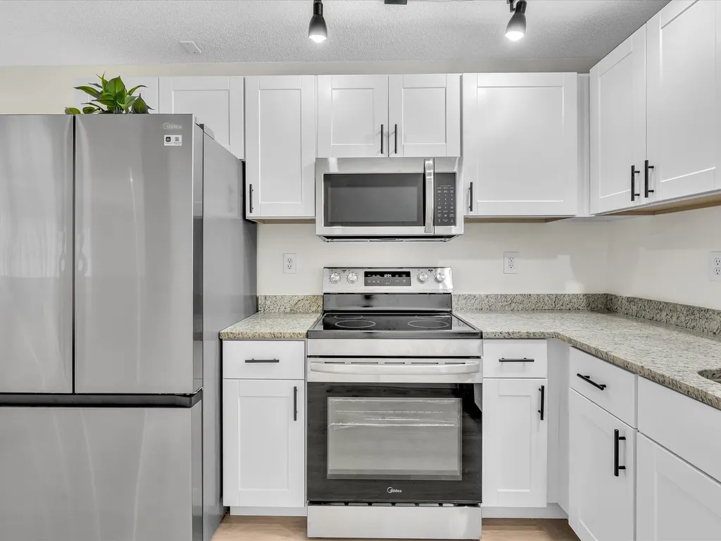 9001 W Sunrise Boulevard Plantation FL 33322