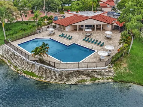 9001 W Sunrise Boulevard Plantation FL 33322